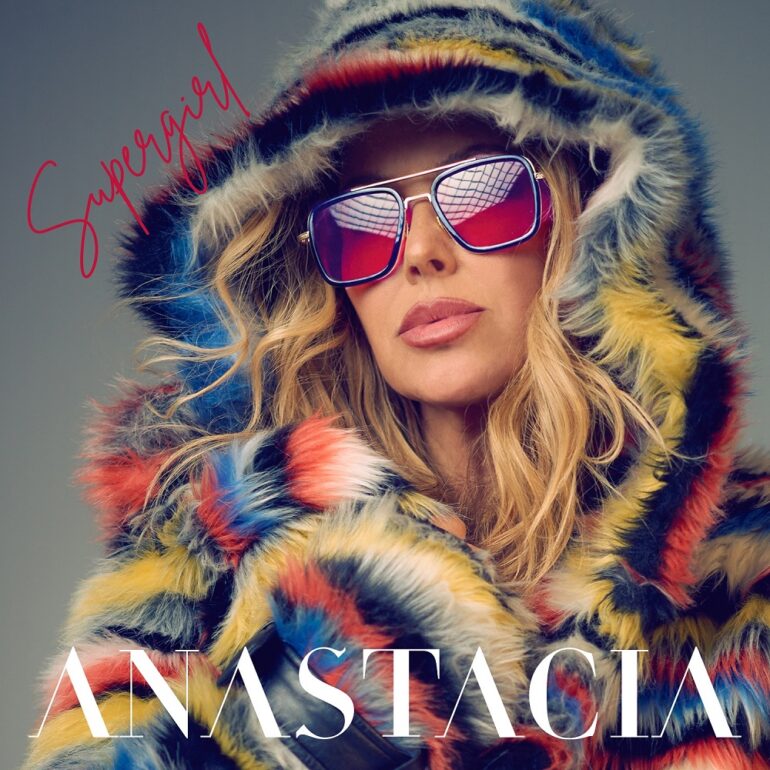 Anastacia – Supergirl