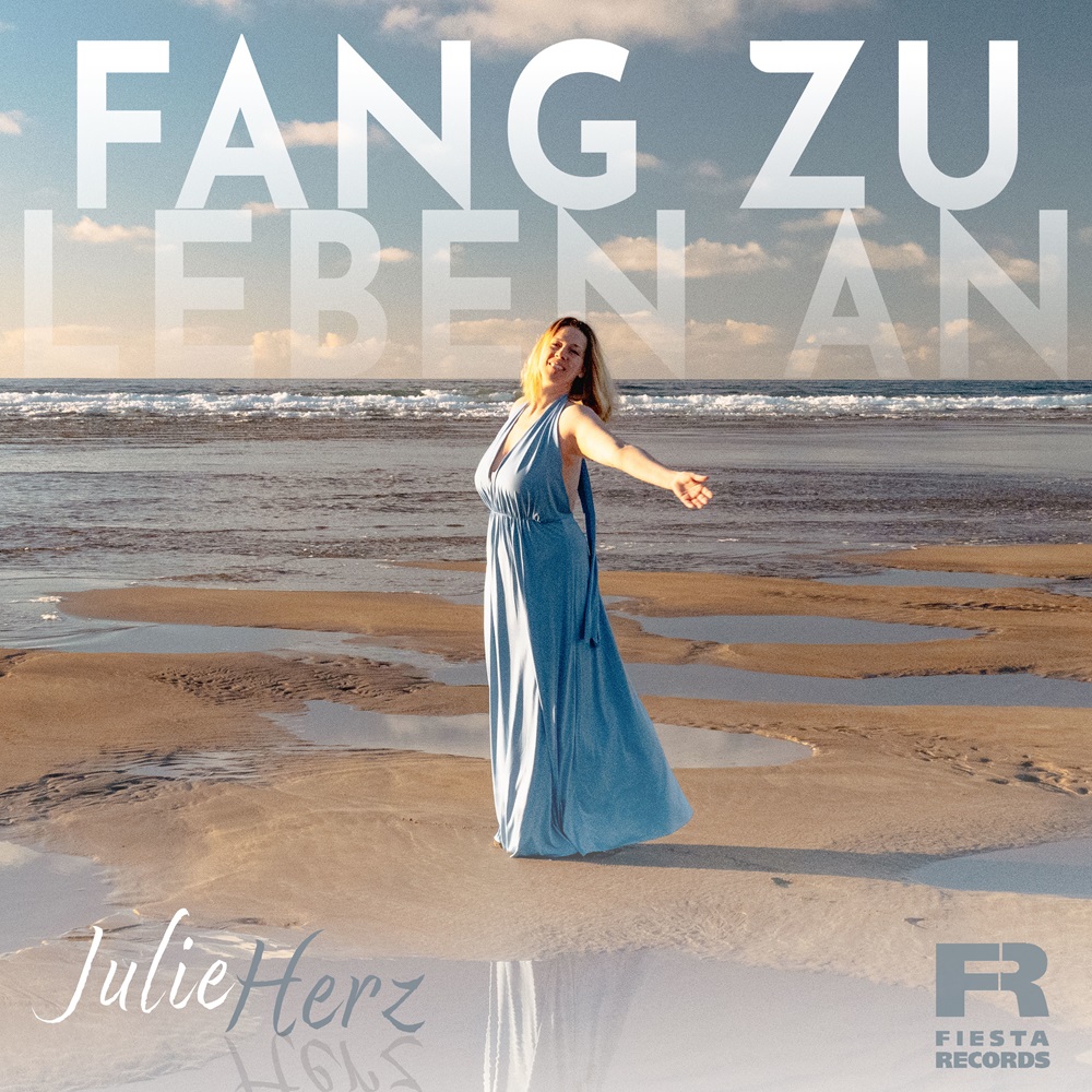 Julie Herz – Fang Zu Leben An | WarnowFM ️