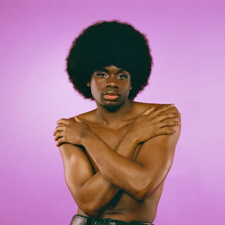 Oke feat. Stella Ross – Sensational