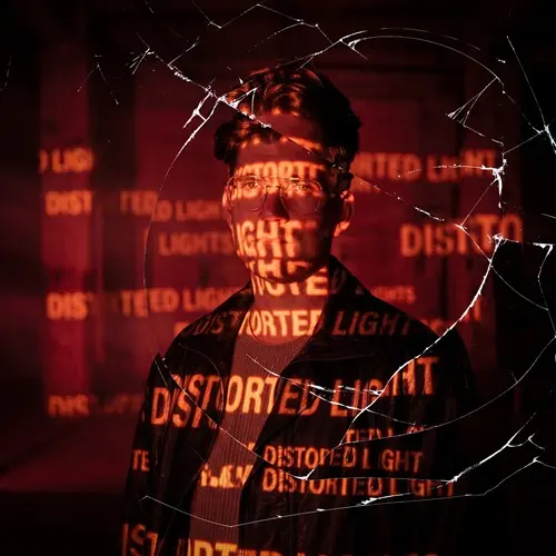 Filo – Distorted Light